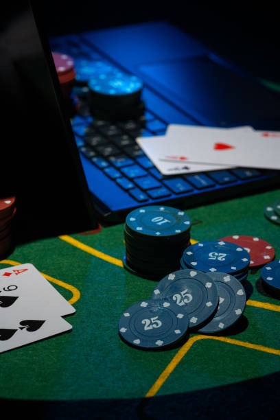 Mobile phone displaying jago77 account balance and live dealer table