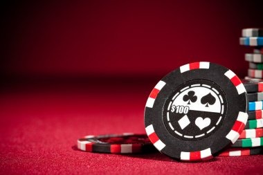 Live blackjack on Playtech Playtech blackjack dealer showing card dealing action